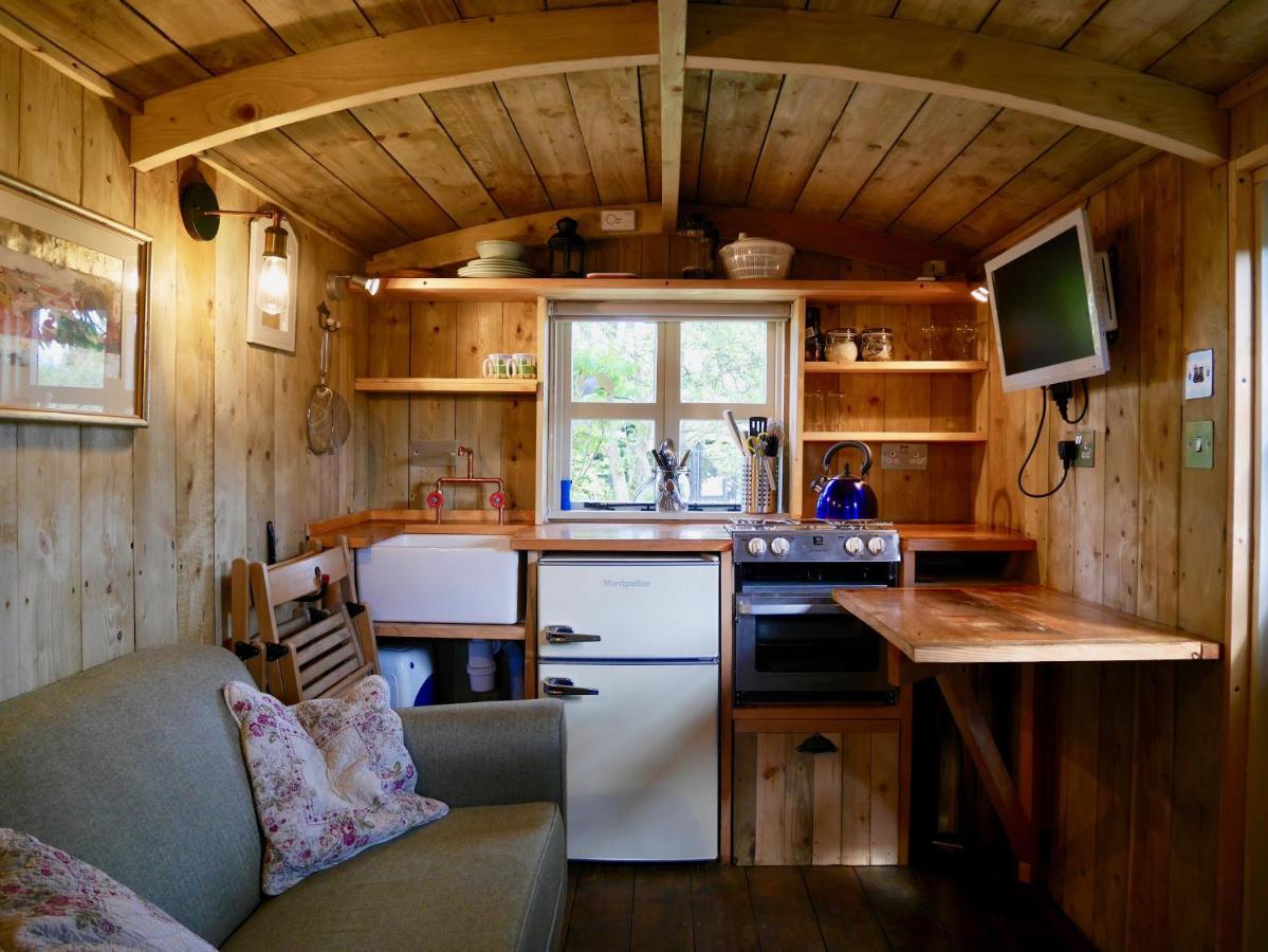 The Wayside Shepherd Hut Beaulieu Εξωτερικό φωτογραφία