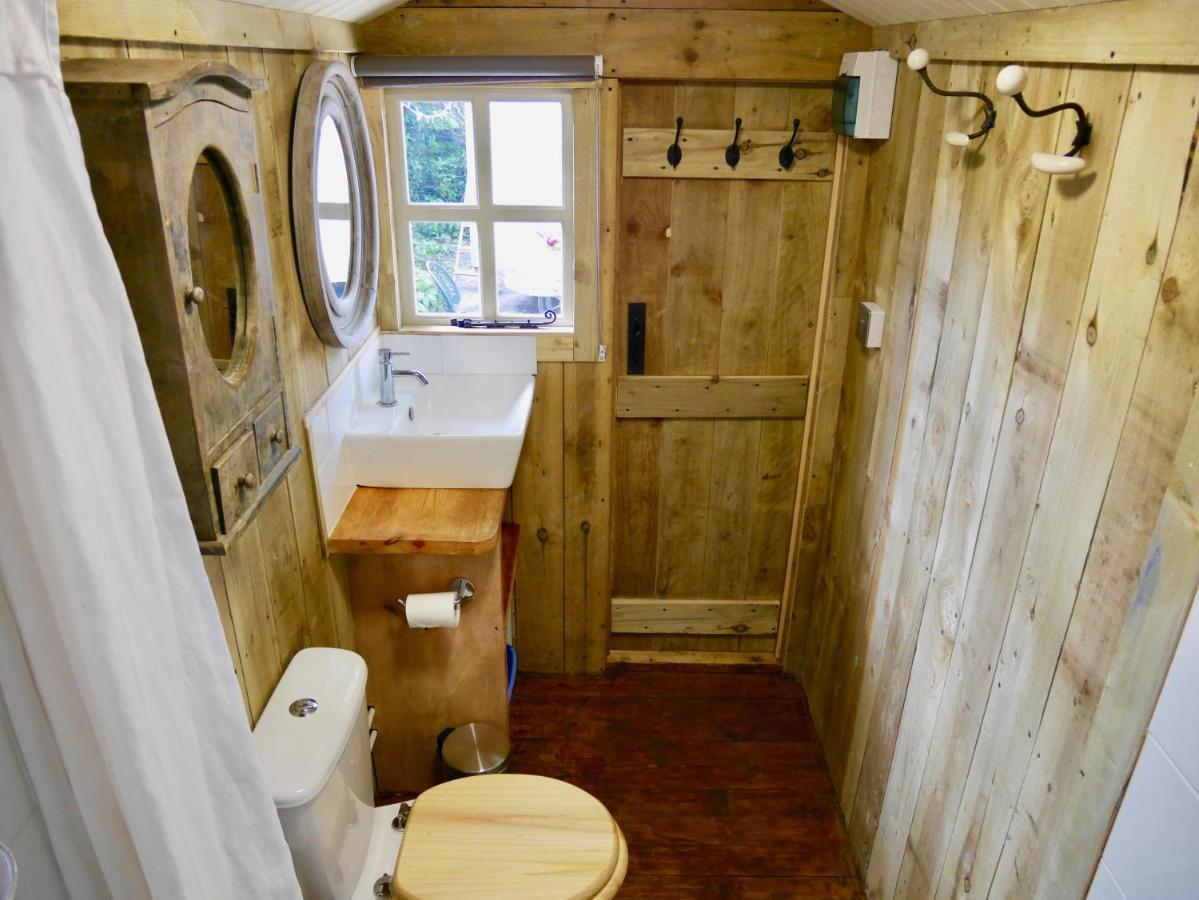 The Wayside Shepherd Hut Beaulieu Εξωτερικό φωτογραφία